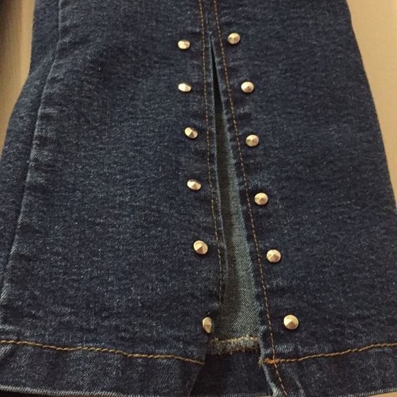 Vintage Watch L.A. Studded Ankle Slit Crop Denim - Picture 6 of 10